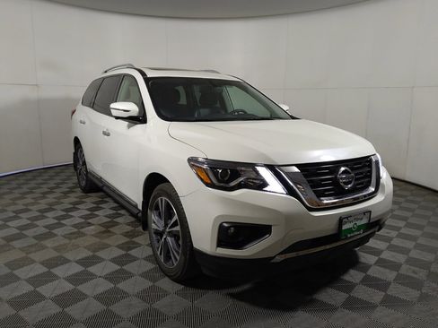 Used 2020 Nissan Pathfinder Platinum w/ Cargo Package AWD/4WD image 14