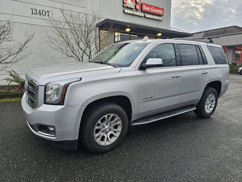 Used 2017 GMC Yukon SLE image 3