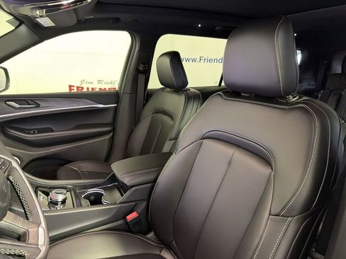 New 2026 Jeep Grand Cherokee L Limited AWD/4WD image 10
