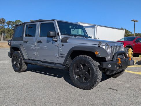 Used 2017 Jeep Wrangler Unlimited Sport w/ Quick Order Package 24S image 2