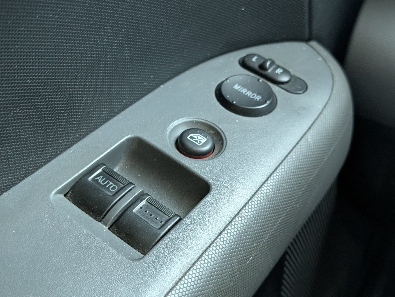 Used 2008 Honda Element LX image 11