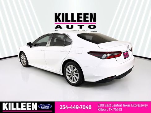 Used 2023 Toyota Camry LE image 6