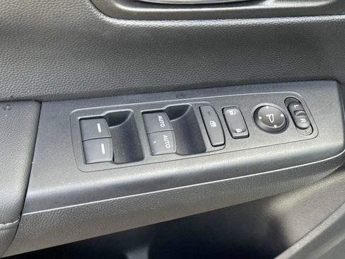 Certified 2025 Honda CR-V EX image 18