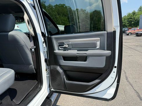 Used 2017 RAM 2500 SLT AWD/4WD image 22