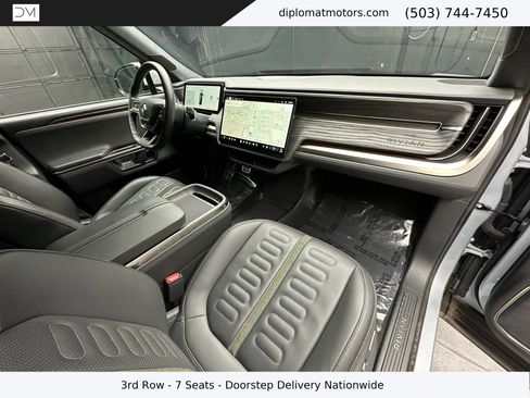 Used 2023 Rivian R1S Adventure image 18