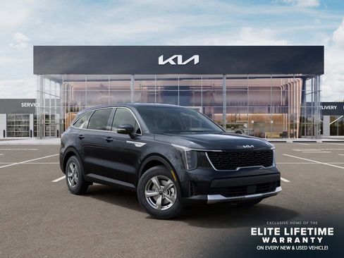 New 2026 Kia Sorento LX FWD image 9