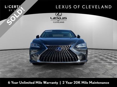 Used 2022 Lexus ES 300h 300h Luxury image 1