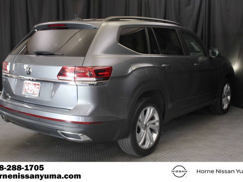 Used 2023 Volkswagen Atlas SE FWD image 15