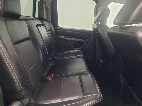 Used 2015 Nissan Titan PRO-4X w/ Pro-4x Luxury Package AWD/4WD image 19