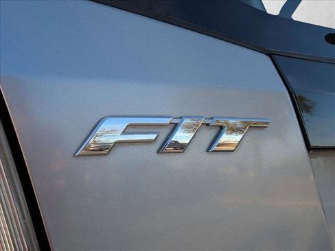 Used 2009 Honda Fit Sport image 23