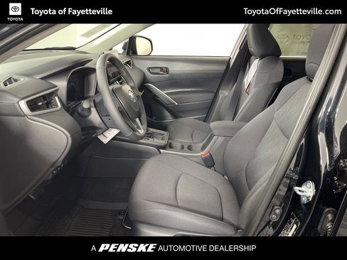 Used 2026 Toyota Corolla Cross LE w/ Moonroof Package FWD image 21