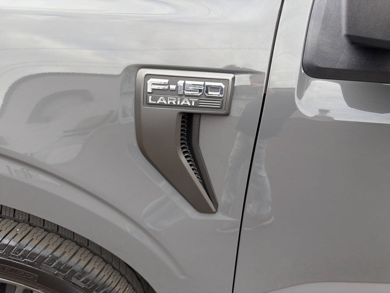 Used 2021 Ford F150 Lariat w/ Equipment Group 502A High AWD/4WD image 15