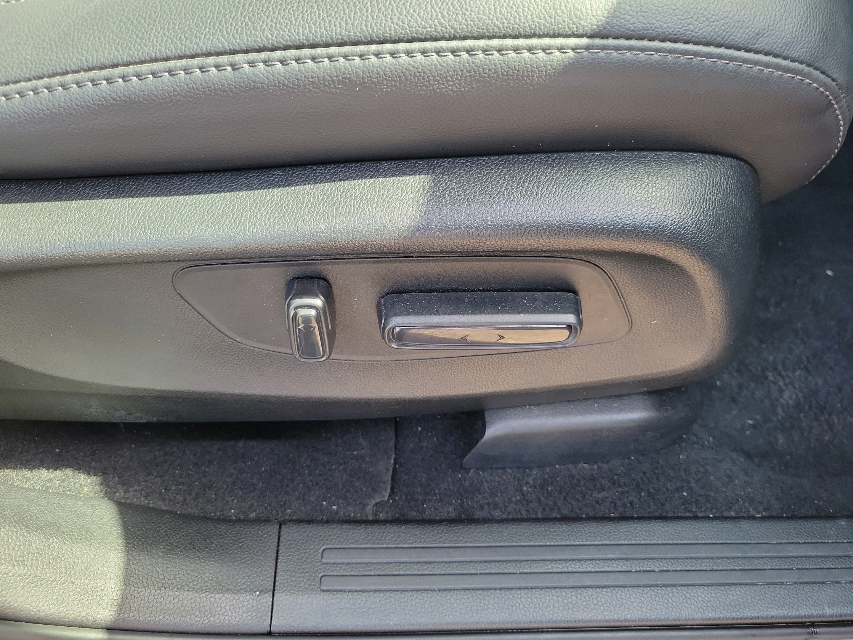 Used 2024 Honda CR-V EX-L image 20