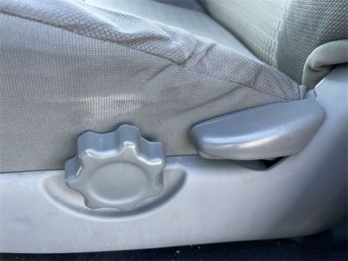 Used 2014 Toyota Tacoma 4x4 Access Cab image 12