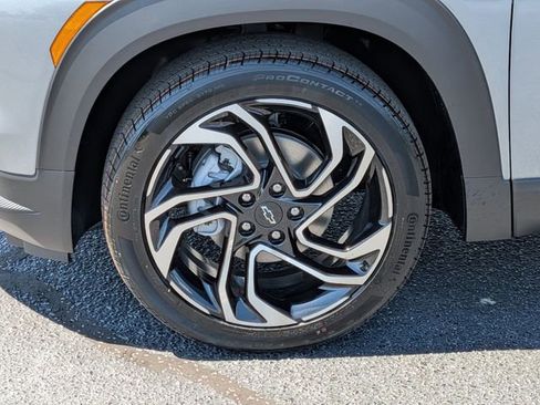 New 2026 Chevrolet TrailBlazer RS w/ Convenience Package FWD image 10