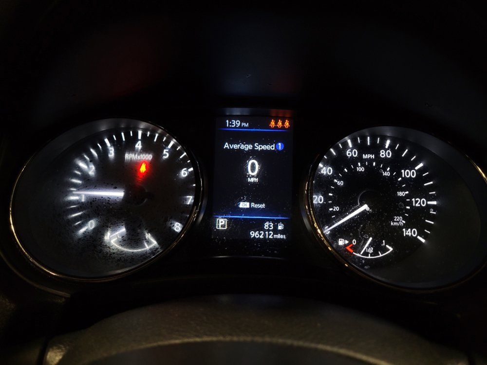 Used 2022 Nissan Rogue Sport SV FWD image 23