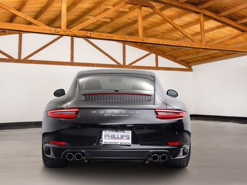 Used 2018 Porsche 911 Carrera RWD image 4