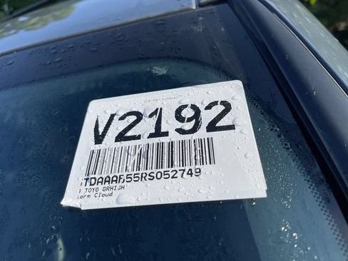 Used 2024 Toyota Grand Highlander AWD image 10