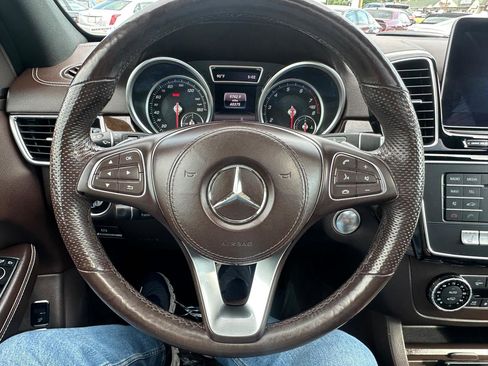 Used 2018 Mercedes-Benz GLS 450 4MATIC image 11