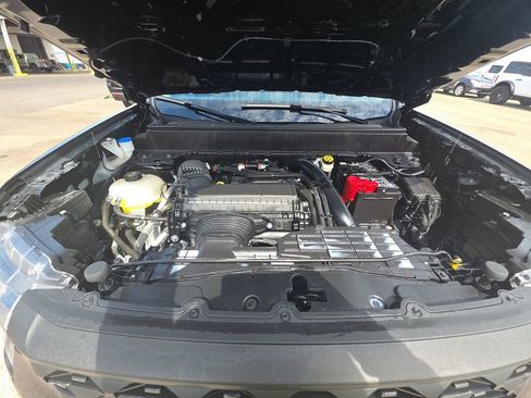 Used 2025 Ford Maverick XLT w/ Equipment Group 302A image 21