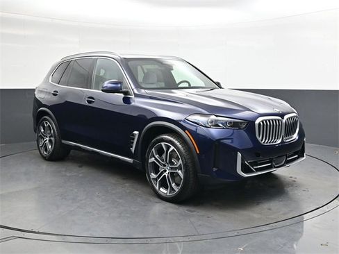 New 2026 BMW X5 xDrive40i image 2