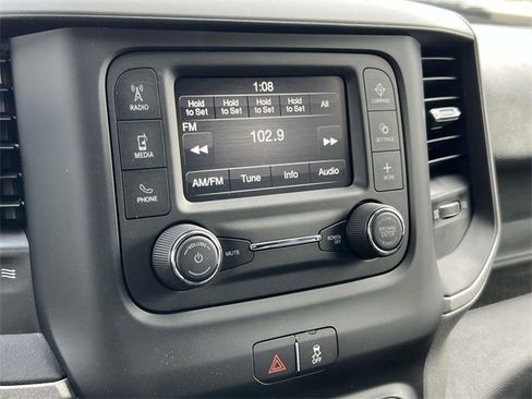 New 2024 RAM 5500 Tradesman w/ Chrome Appearance Group image 27