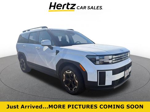 Used 2025 Hyundai Santa Fe SEL image 1