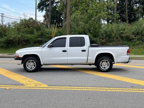 Used 2003 Dodge Dakota Sport RWD image 3
