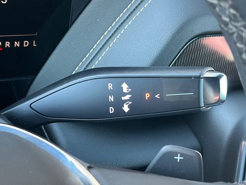 Used 2025 GMC Yukon XL Elevation image 32