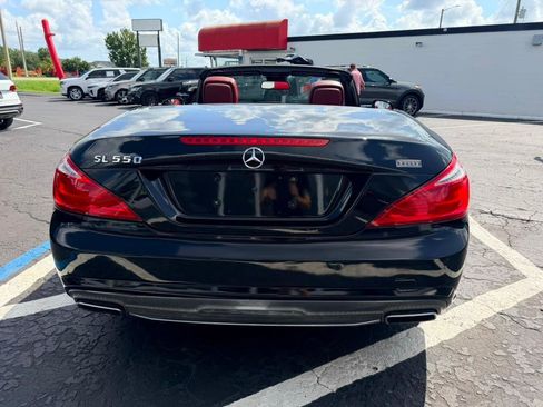 Used 2014 Mercedes-Benz SL 550 image 6
