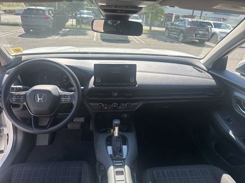 Certified 2023 Honda HR-V LX image 15