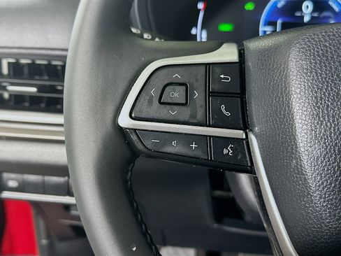 Certified 2024 Toyota Grand Highlander XLE FWD image 16