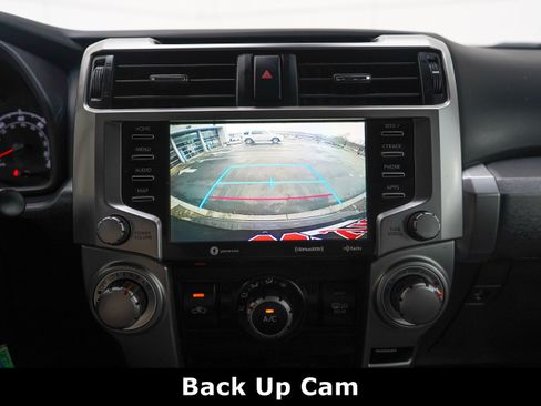 Used 2020 Toyota 4Runner SR5 image 5