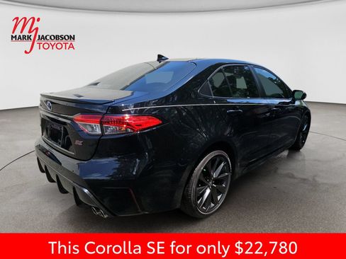 Used 2024 Toyota Corolla SE FWD image 9
