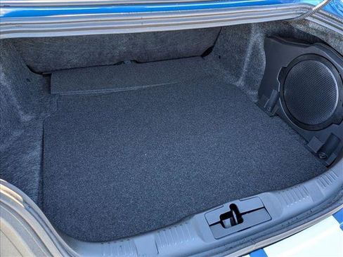 Used 2021 Ford Mustang Shelby GT500 w/ Carbon Fiber Track Pack image 6