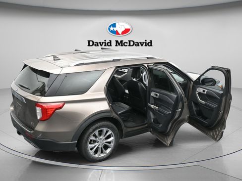 Used 2021 Ford Explorer Limited w/ Equipment Group 301A image 49