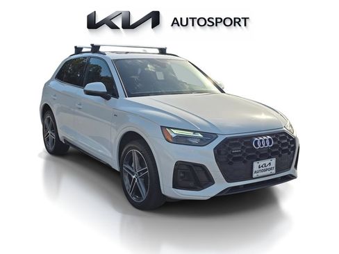 Used 2023 Audi Q5 e Premium Plus w/ Premium Plus Package AWD/4WD image 4