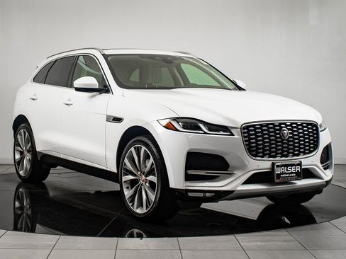 Used 2023 Jaguar F-PACE S image 12