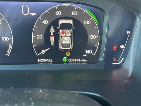 Used 2026 Honda CR-V Sport Touring image 32