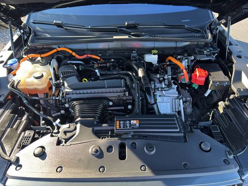 Used 2024 Lincoln Nautilus Reserve w/ Equipment Group 202A image 18