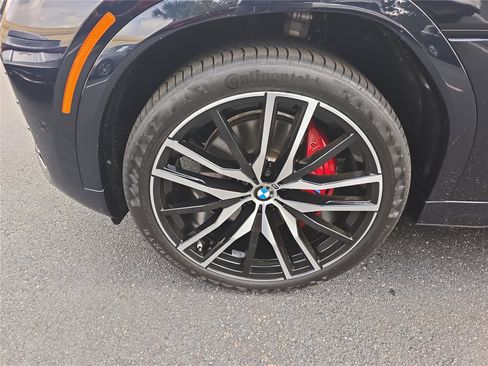 Certified 2024 BMW X6 xDrive40i w/ Executive Package AWD/4WD image 7