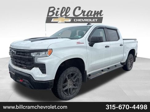 Used 2022 Chevrolet Silverado 1500 LT Trail Boss w/ Protection Package image 13