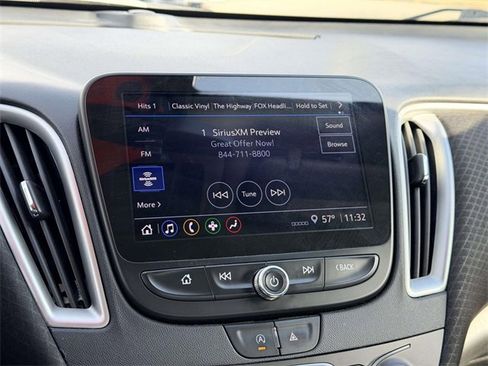 Used 2022 Chevrolet Malibu LT image 19