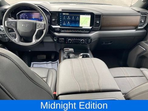 Certified 2024 Chevrolet Silverado 1500 High Country w/ Midnight Edition image 5