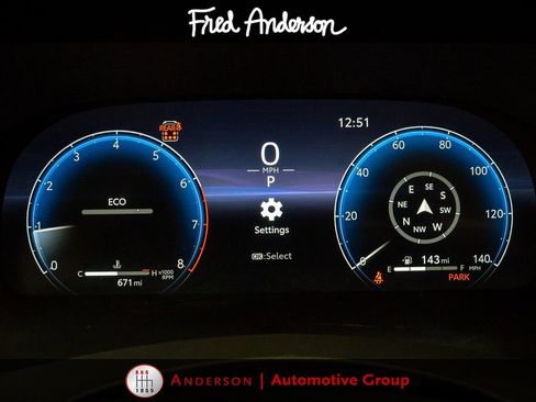 Used 2026 Toyota Highlander Platinum AWD/4WD image 21