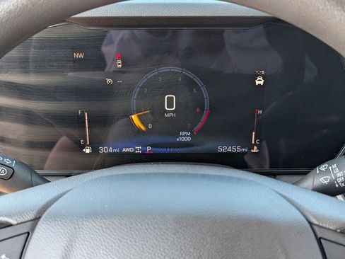 Used 2024 Chevrolet TrailBlazer LT image 11