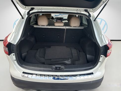 Used 2022 Nissan Rogue Sport SL image 27