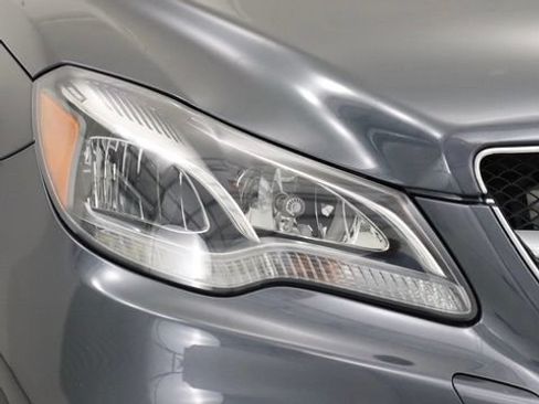 Used 2016 Mercedes-Benz E 400 Cabriolet image 11