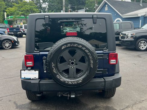Used 2013 Jeep Wrangler Rubicon w/ Dual Top Group AWD/4WD image 6