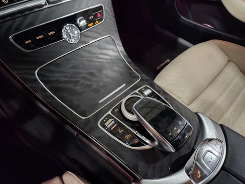 Used 2020 Mercedes-Benz C 300 Cabriolet image 36